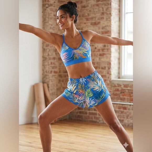Avia Other - Avia 2-Piece Activewear Set - Tropical Palm Print - Size Medium